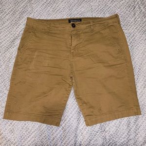 AEROPOSTALE KHAKI SHORTS